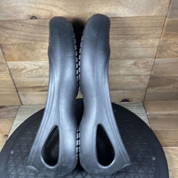Crocs Kadee Flats Womens Size 8 Black Slip On Sandals Cutout Rubber Shoes - Picture 8 of 10